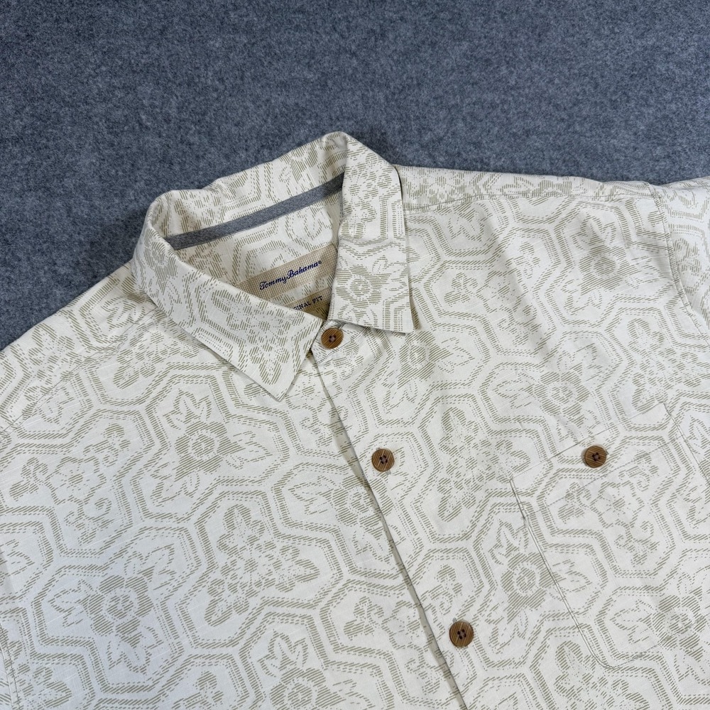 Tommy Bahama Shirt Mens Large White Geometric Silk Cotton Button Up Casual